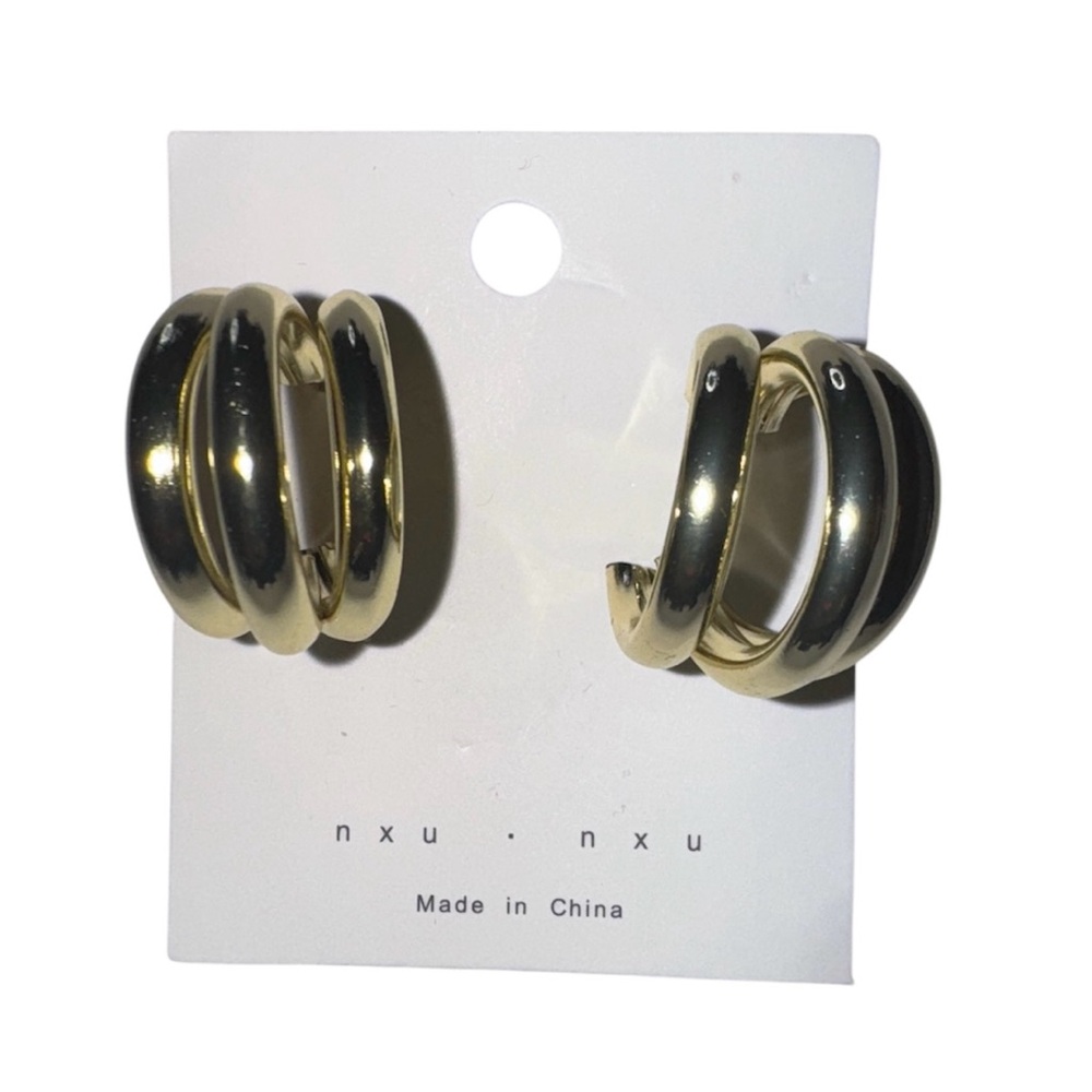 Elegant Gold Hoop Stainless Steel Earrings - Picture 3 of 5